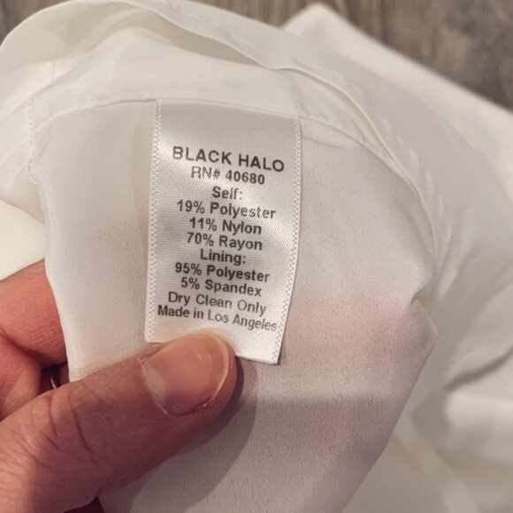 White Asymmetric-Neck Mermaid Gown - Picture 6 of 14